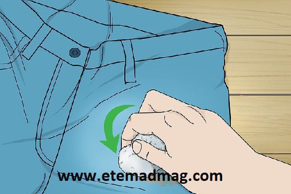 لکه بری موضعی از لباس جین