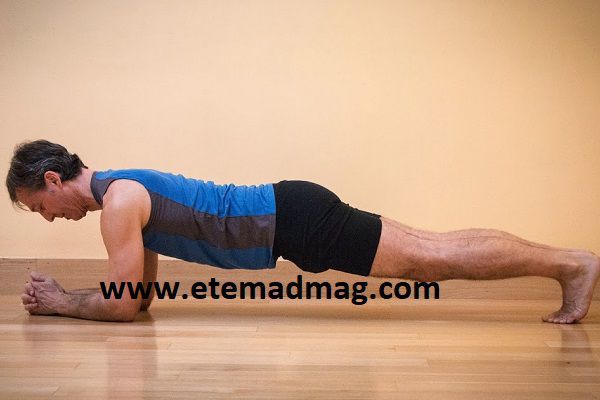 پلانک دولفین - بهترین حرکات یوگای کودک برای ایجاد قدرت
